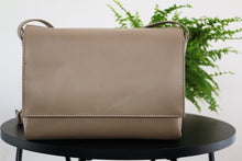 Load image into Gallery viewer, BROWN CROSSBODY